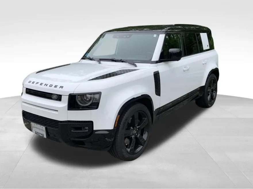2024 Land Rover Defender 110 X-Dynamic SE photo 1