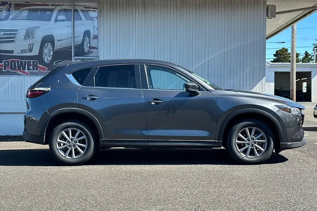 2022 Mazda CX-5 2.5 Select photo 1