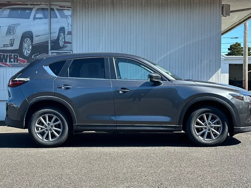 2022 Mazda CX-5 2.5 Select photo 1