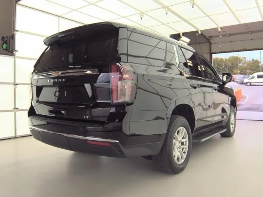 2021 Chevrolet Tahoe LT photo 1