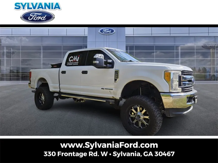 2017 Ford F-250 XLT photo 1