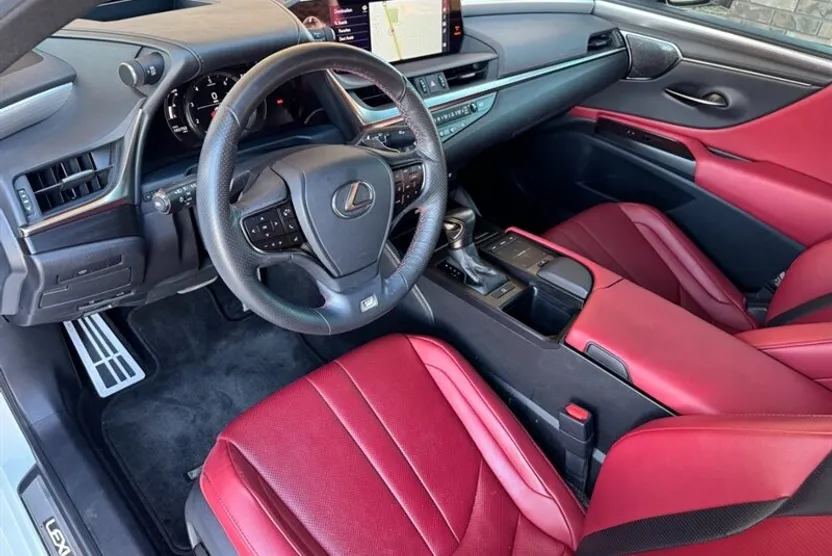 2019 Lexus ES 350 F SPORT photo 1