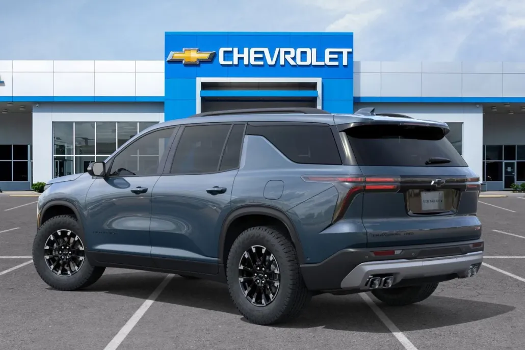 2026 Chevrolet Traverse Z71 photo 1