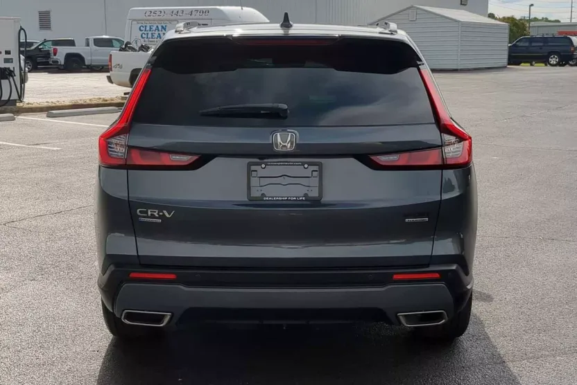 2023 Honda CR-V Hybrid Sport Touring photo 1