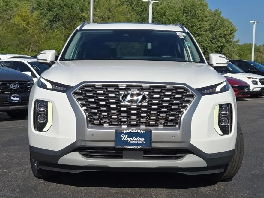 2022 Hyundai Palisade SEL photo 1