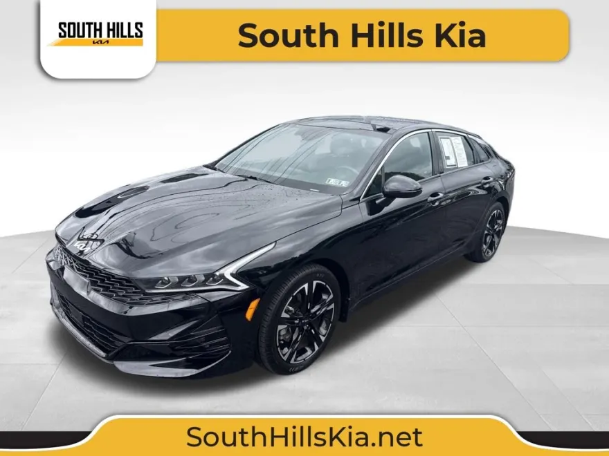2022 Kia K5 GT-Line photo 1