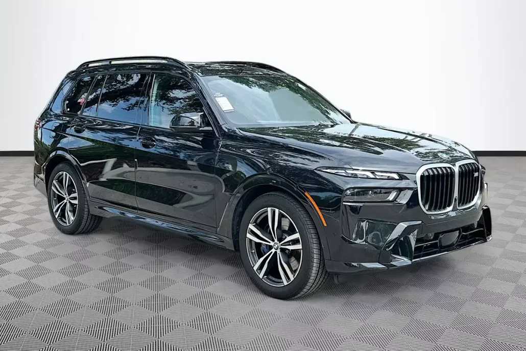 2025 Bmw X7 M60i photo 1