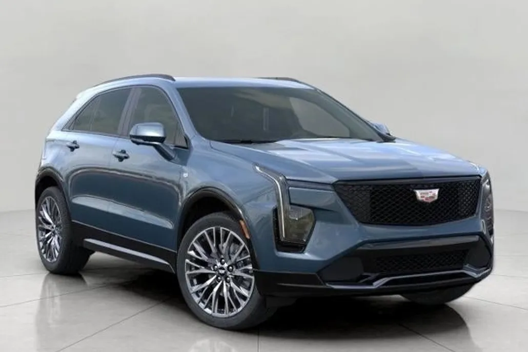 2024 Cadillac XT4 Sport photo 1
