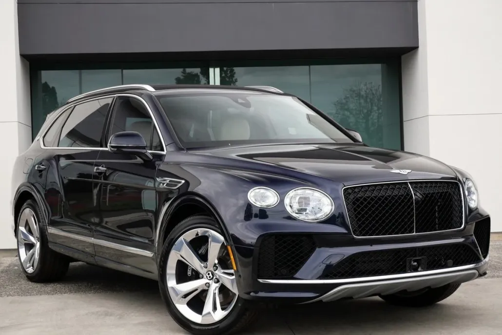 2025 Bentley Bentayga EWB photo 1