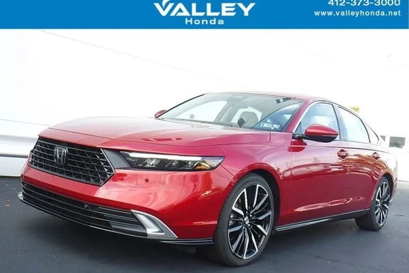2023 Honda Accord Hybrid Touring photo 1