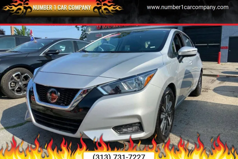 2021 Nissan Versa SV photo 1