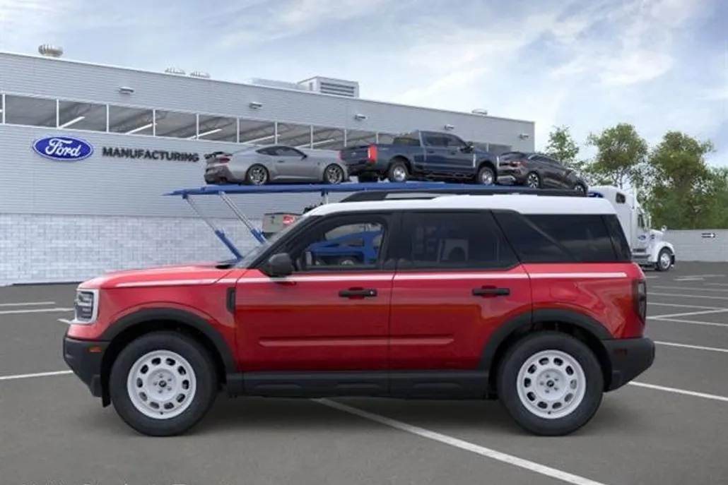 2025 Ford Bronco Sport Heritage photo 1