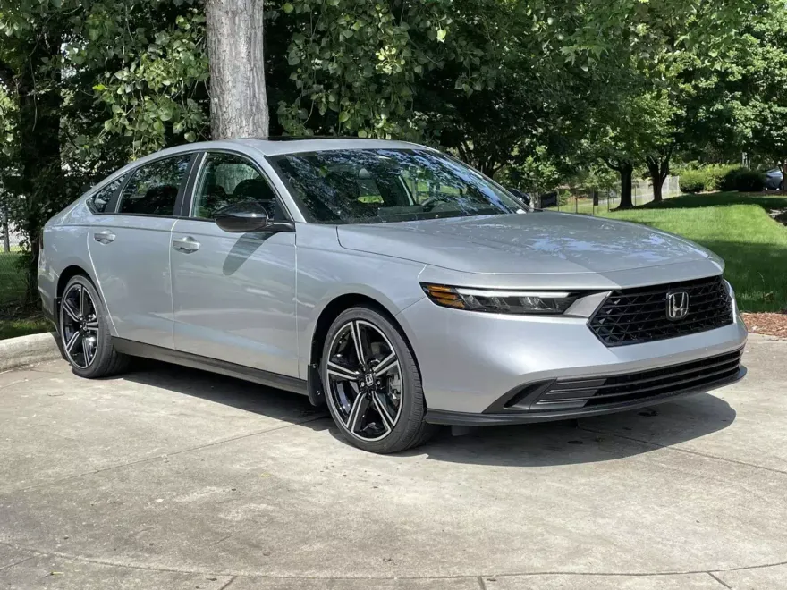 2025 Honda Accord Hybrid Sport photo 1