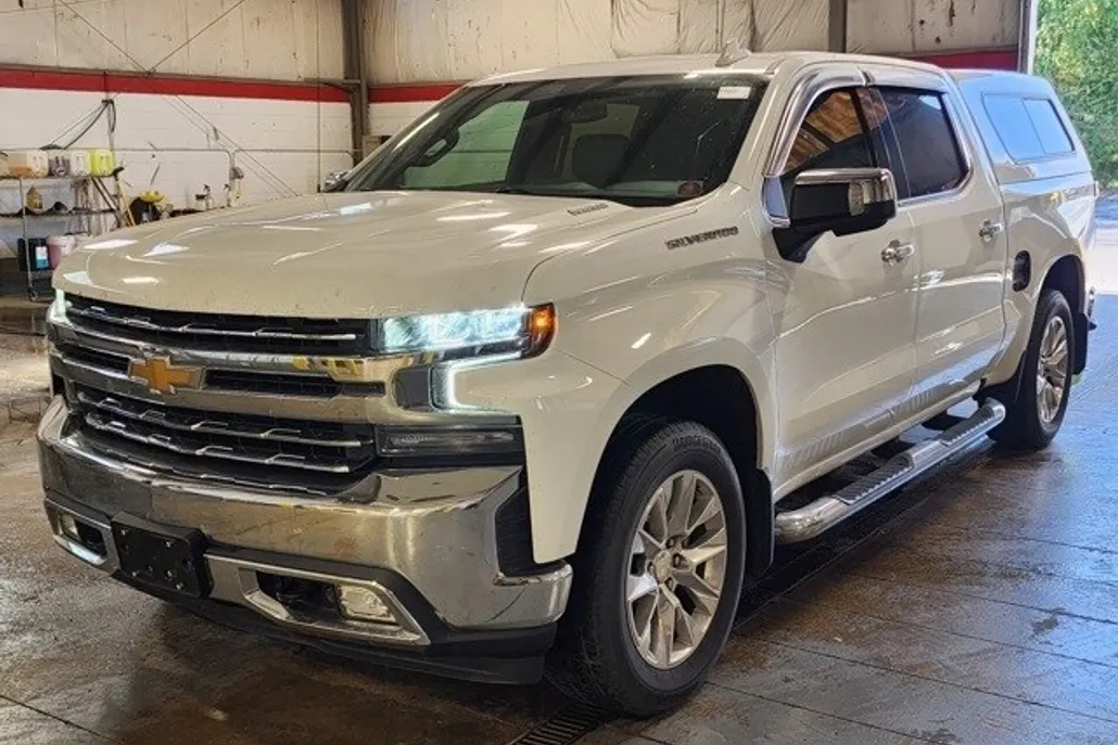 2020 Chevrolet Silverado 1500 LTZ photo 1