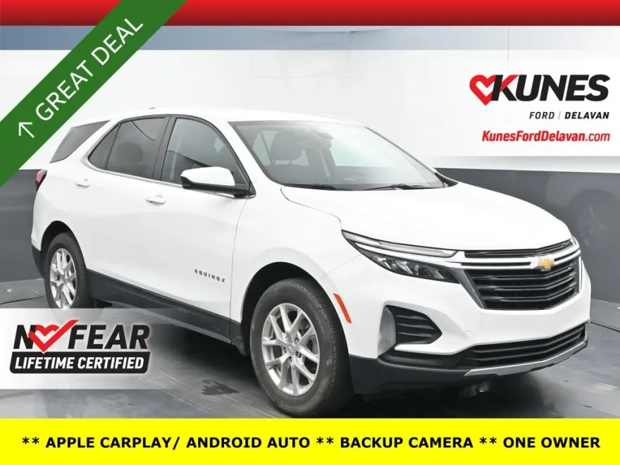 2023 Chevrolet Equinox LT photo 1