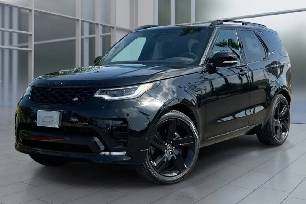2025 Land Rover Discovery SE photo 1