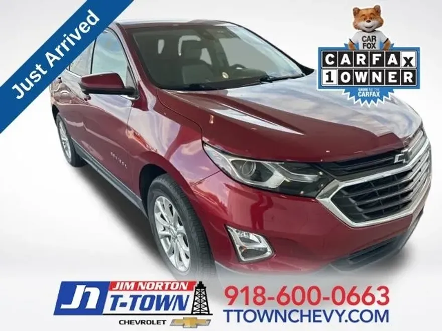 2020 Chevrolet Equinox LT photo 1