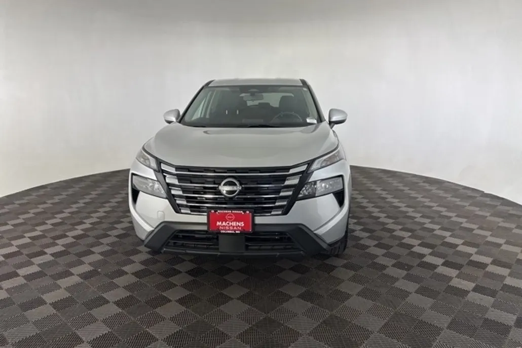 2024 Nissan Rogue SV photo 1