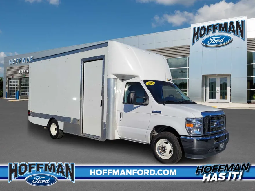 2021 Ford E-350 photo 1