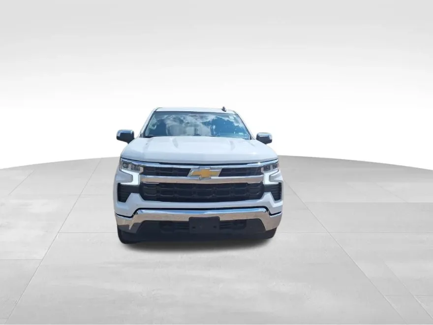2025 Chevrolet Silverado 1500 LT photo 1