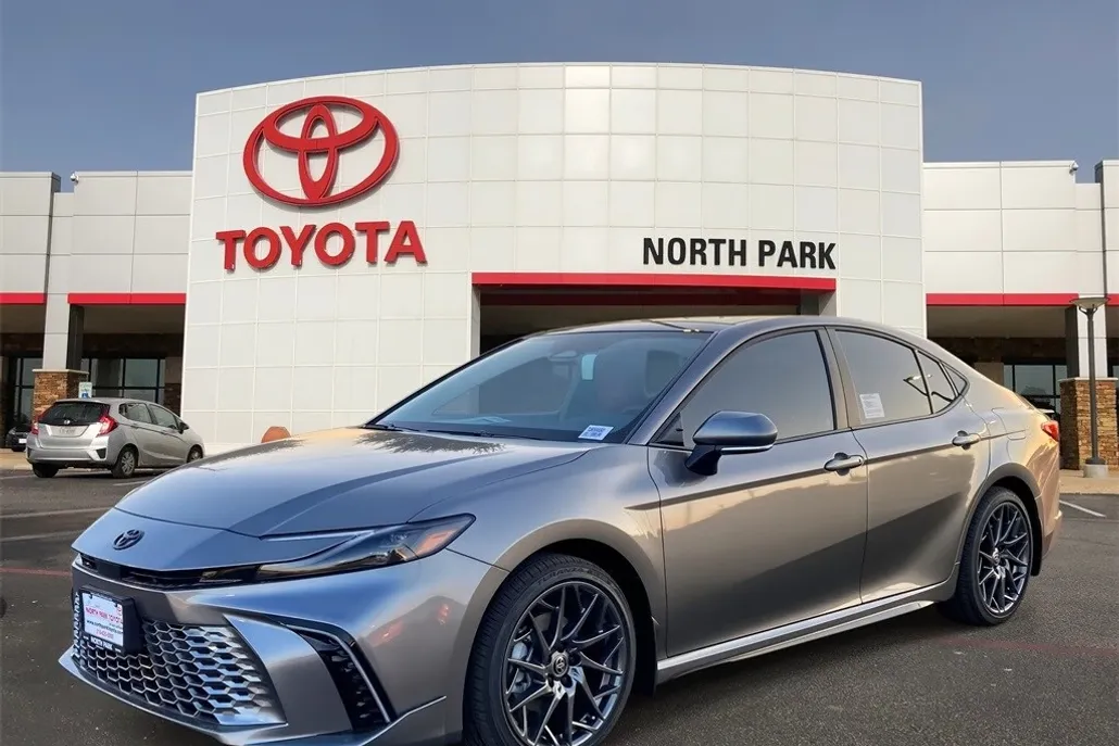 2026 Toyota Camry XSE photo 1
