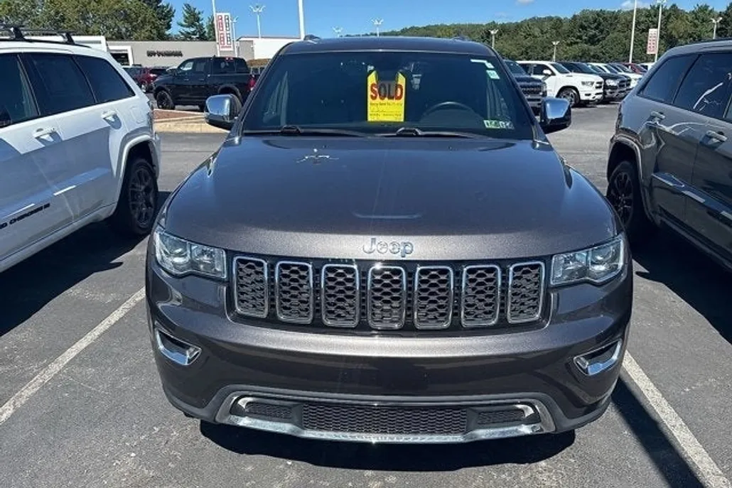 2018 Jeep Grand Cherokee Limited photo 1