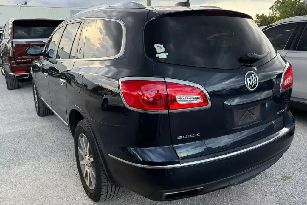 2016 Buick Enclave Leather photo 1