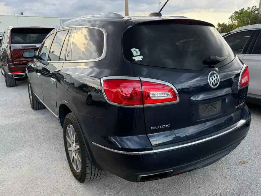 2016 Buick Enclave Leather photo 1