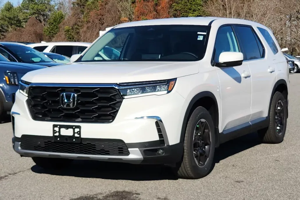 2025 Honda Pilot EX-L photo 1