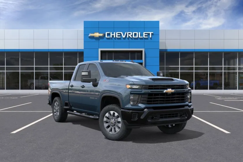 2026 Chevrolet Silverado 2500HD Custom photo 1