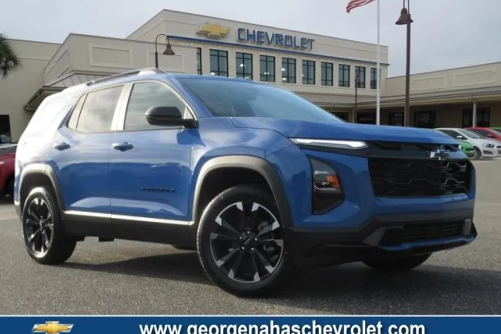 2025 Chevrolet Equinox RS photo 1