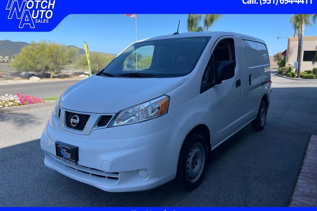 2020 Nissan NV200 S photo 1