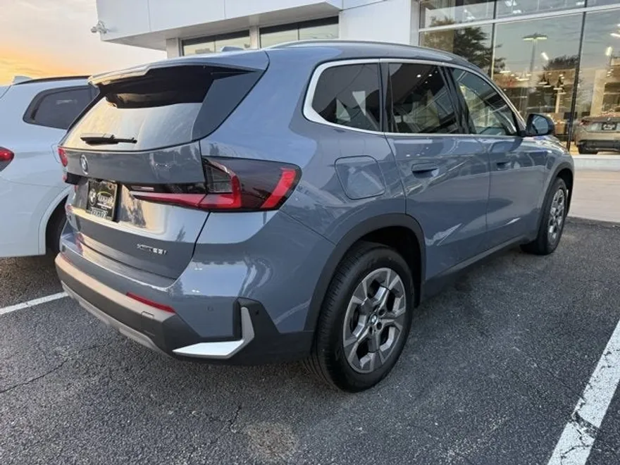 2023 Bmw X1 XDrive28i photo 1