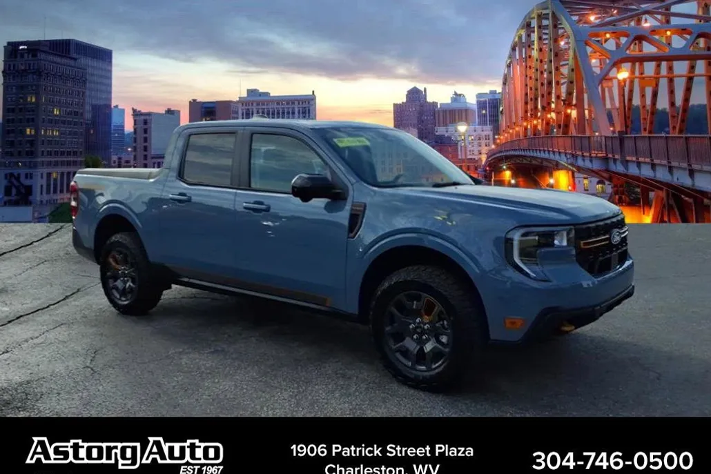 2025 Ford Maverick Tremor photo 1