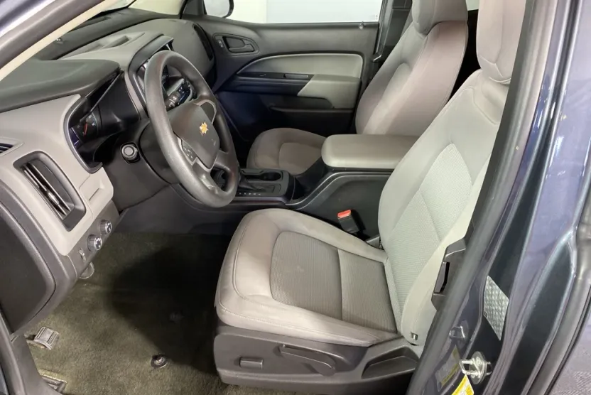 2017 Chevrolet Colorado Work Truck photo 1