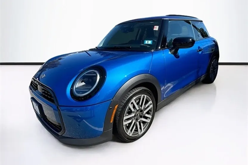 2025 Mini Cooper 2 Door Hardtop photo 1