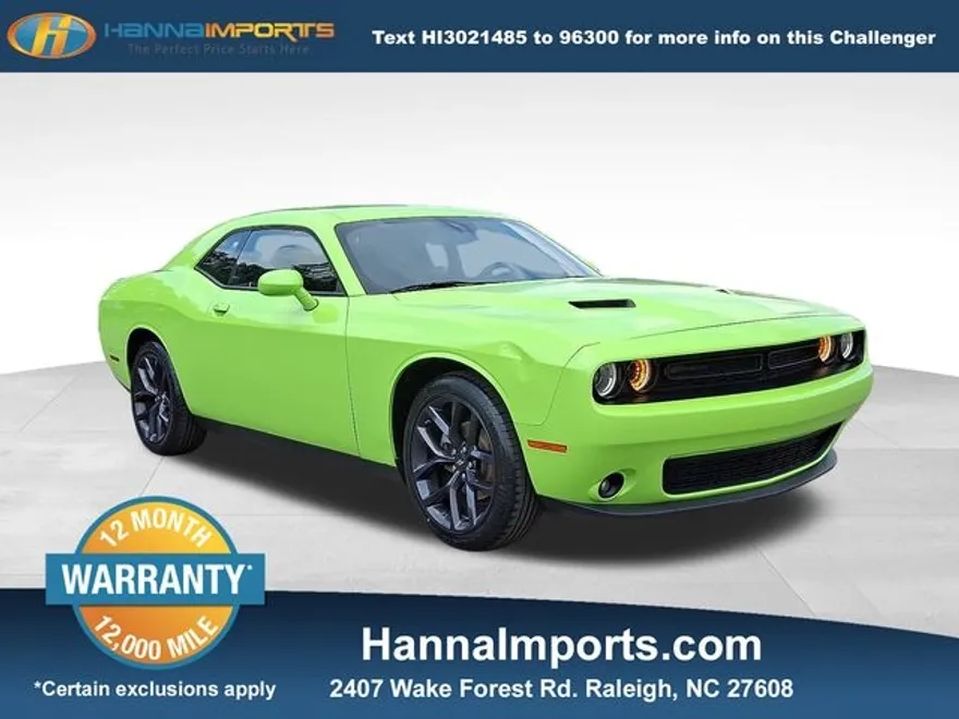 2023 Dodge Challenger SXT photo 1
