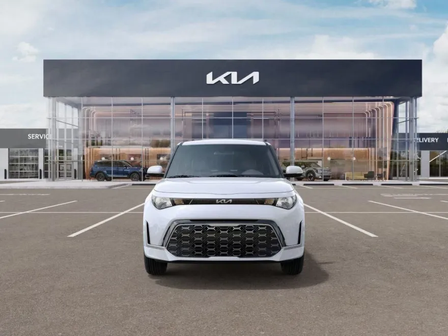 2025 Kia Soul GT-Line photo 1