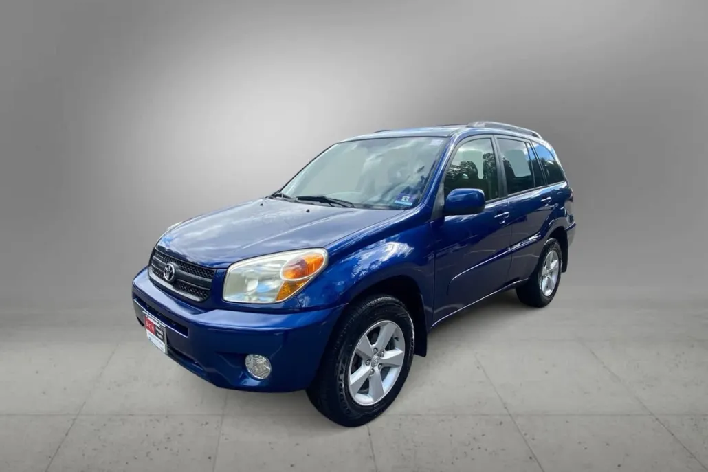 2004 Toyota RAV4 Base photo 1