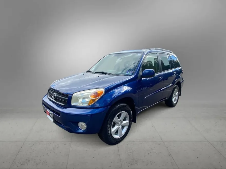 2004 Toyota RAV4 Base photo 1