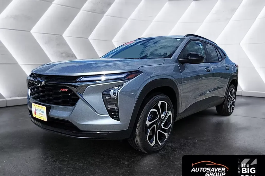 2025 Chevrolet Trax photo 1