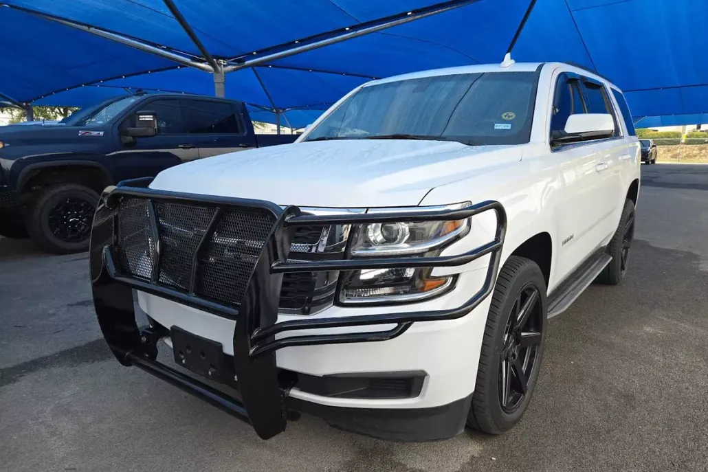 2018 Chevrolet Tahoe LS photo 1