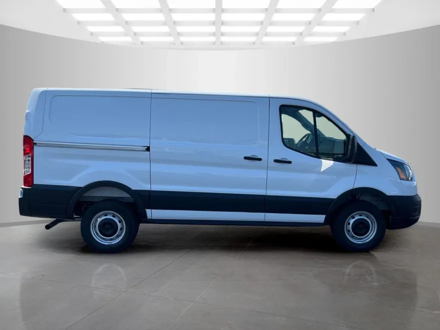 2025 Ford Transit Cargo Van photo 1