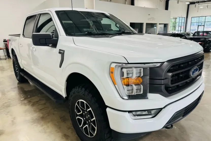 2023 Ford F-150 photo 1