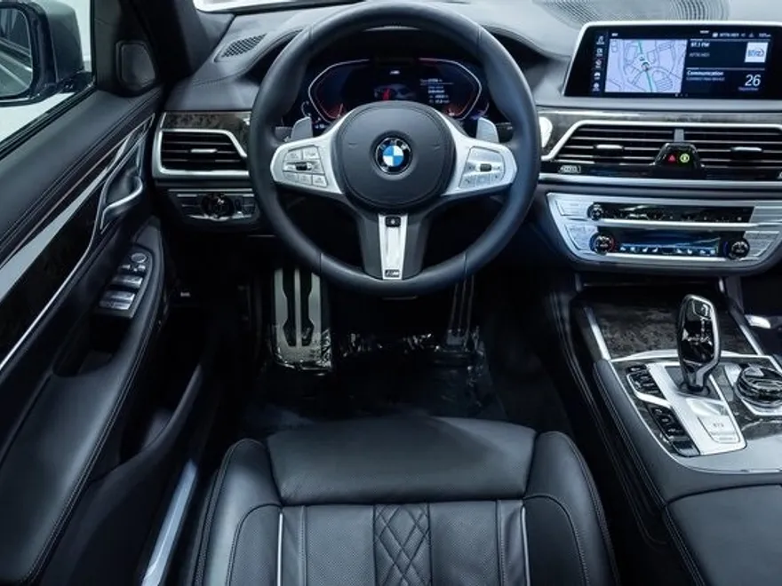 2022 Bmw 750i xDrive Sedan photo 1