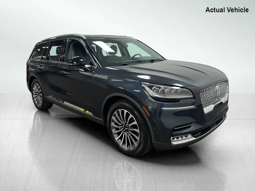 2021 Lincoln Aviator Reserve photo 1