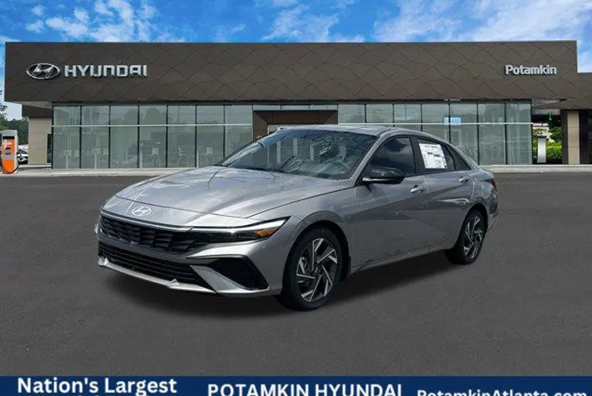 2025 Hyundai Elantra SEL Sport photo 1