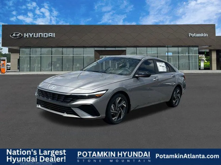 2025 Hyundai Elantra SEL Sport photo 1