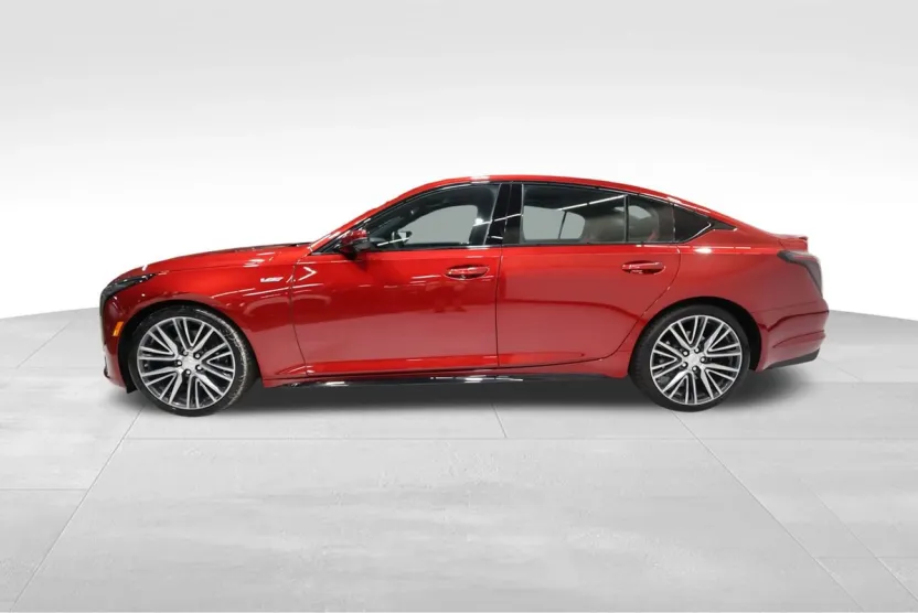2025 Cadillac CT5 V photo 1