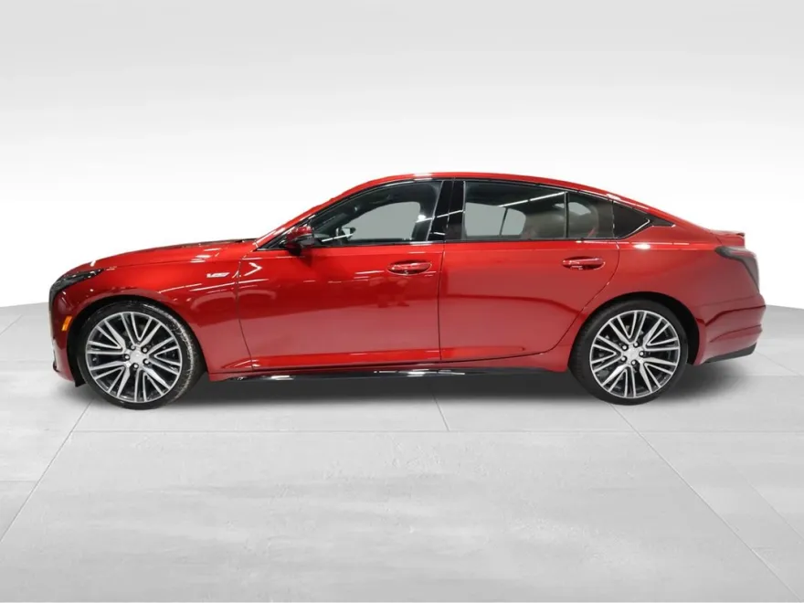 2025 Cadillac CT5 V photo 1